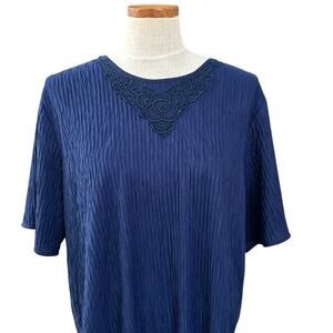 Heritage Road Vintage Navy Crinkle Blouse 2X Lace Applique Keyhole Plus Size